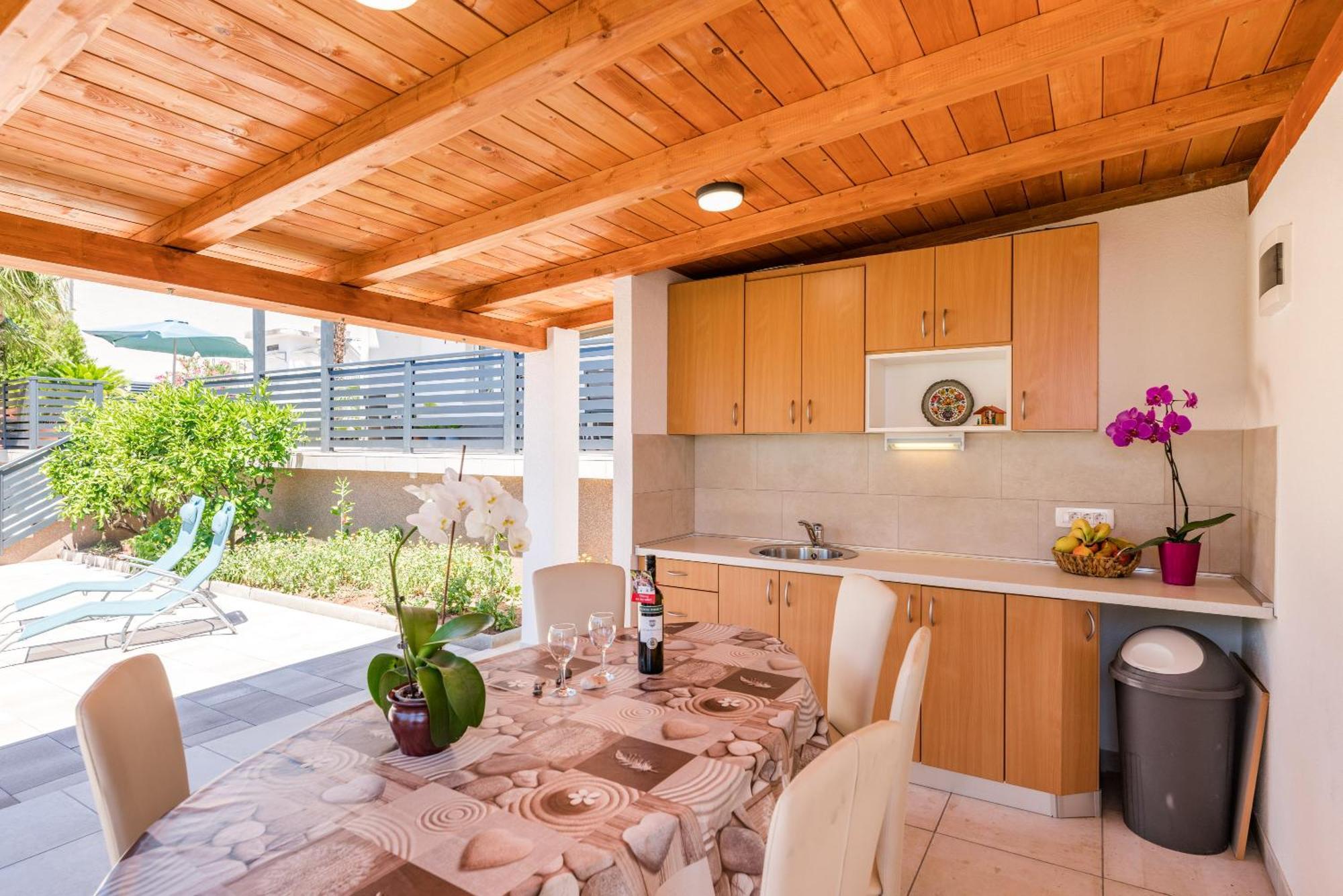 Apartmani Katica Povile Esterno foto