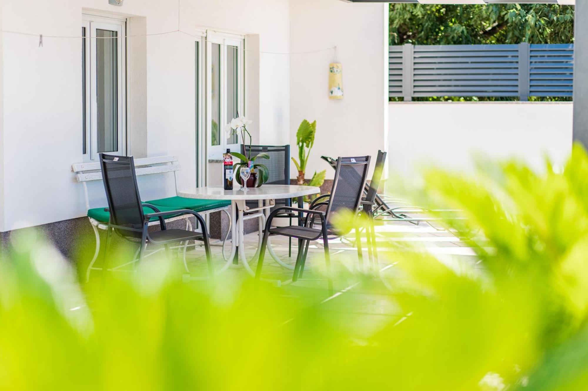 Apartmani Katica Povile Esterno foto