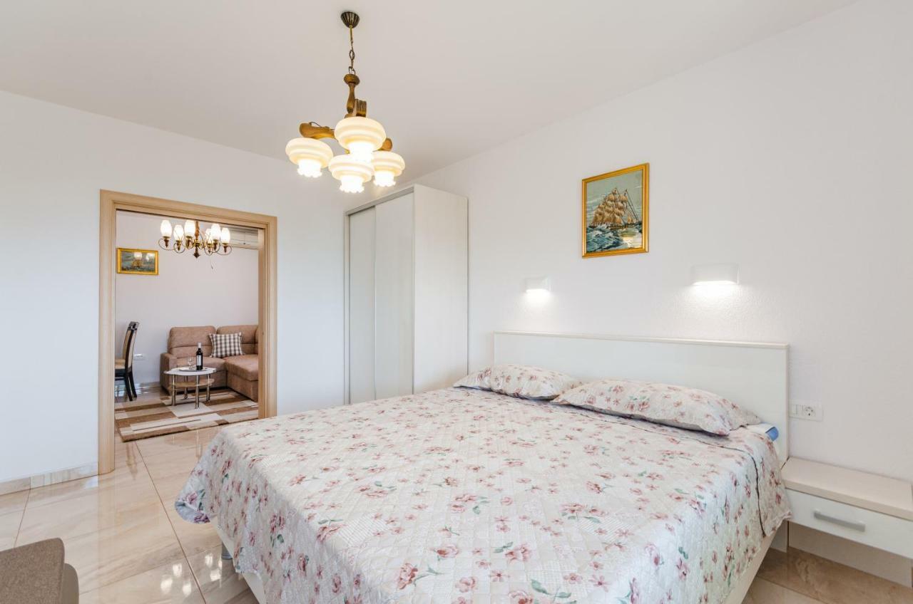 Apartmani Katica Povile Esterno foto
