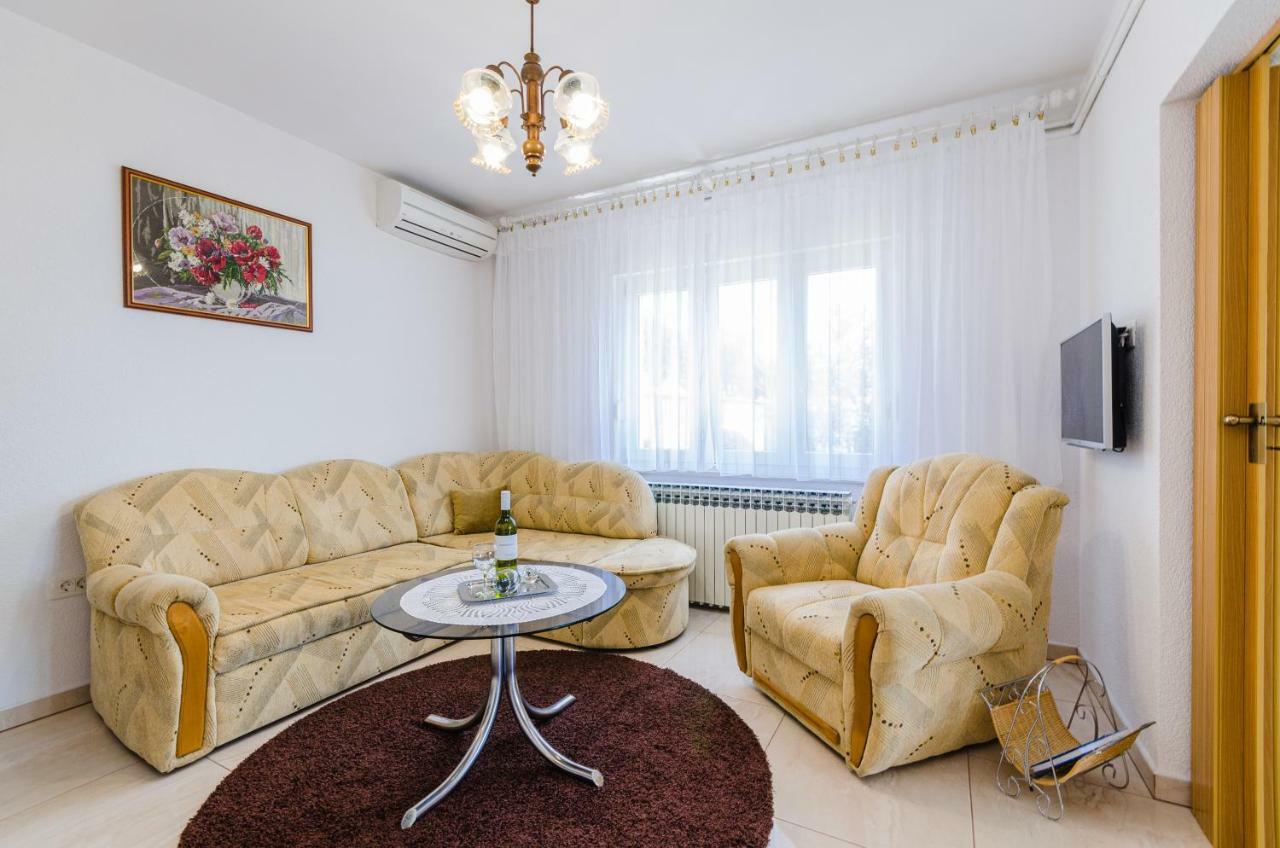 Apartmani Katica Povile Esterno foto